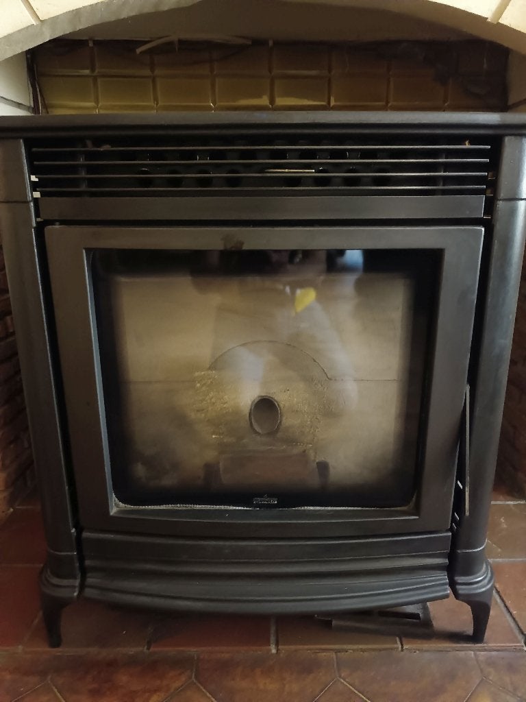 poele à pellets Ravelli "Spillo" 14 KW, Maison & Meubles, Poêles, Enlèvement, Utilisé, Autoportant, Poêle à granulés