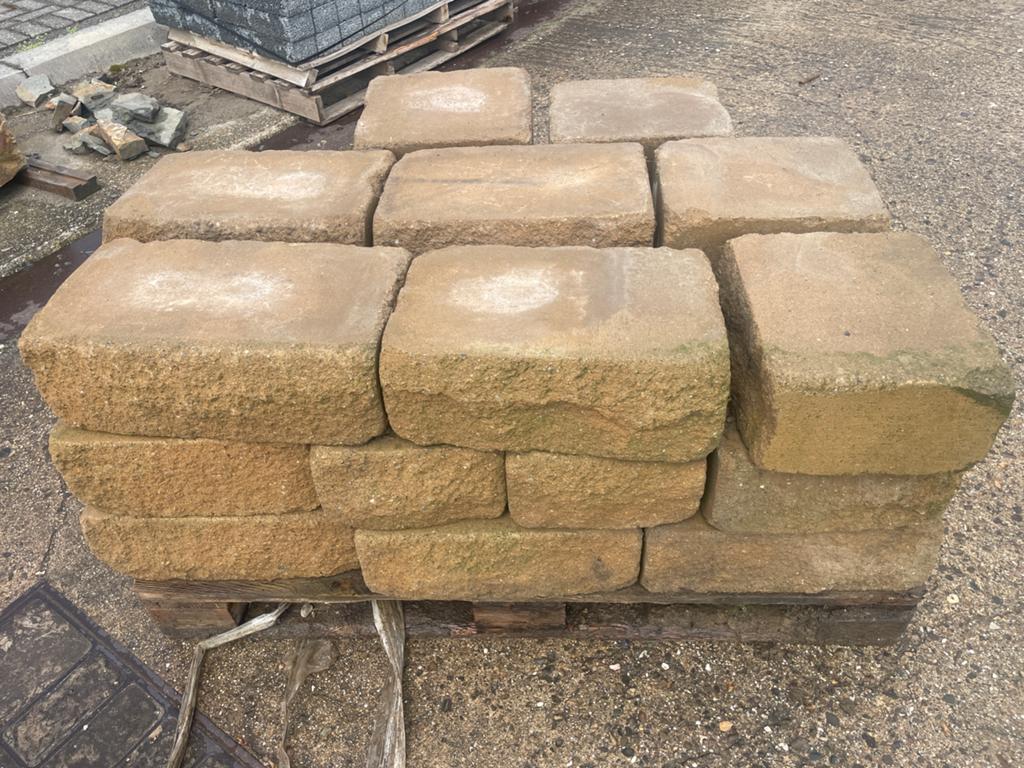 Stapstenen tuin, Enlèvement, Neuf