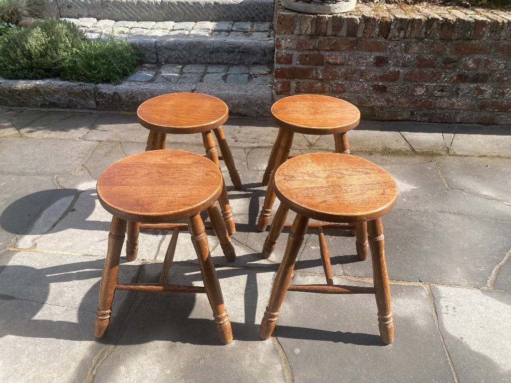4 tabourets robustes, Enlèvement, Comme neuf, Bois