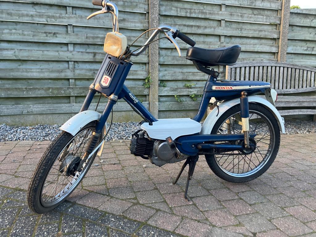 Honda Amigo, Fietsen en Brommers, Brommers | Honda, Ophalen, Zo goed als nieuw