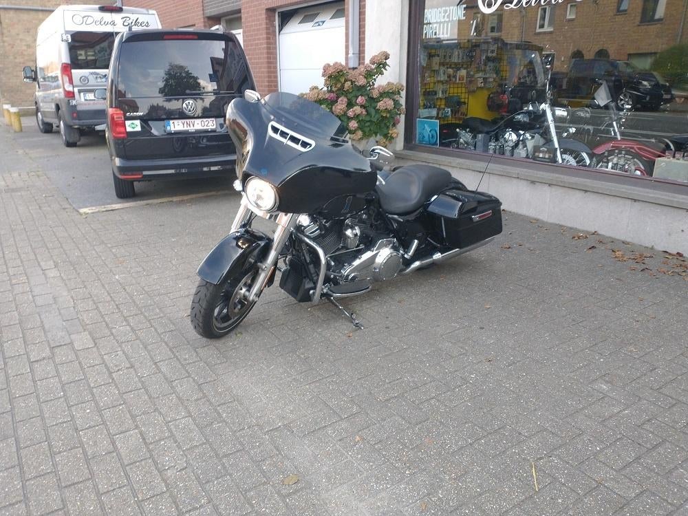 Harley Streetglide- 2019- 22058 km, Motoren, Motoren | Harley-Davidson, 2 cilinders, 1745 cc, Meer dan 35 kW, Toermotor
