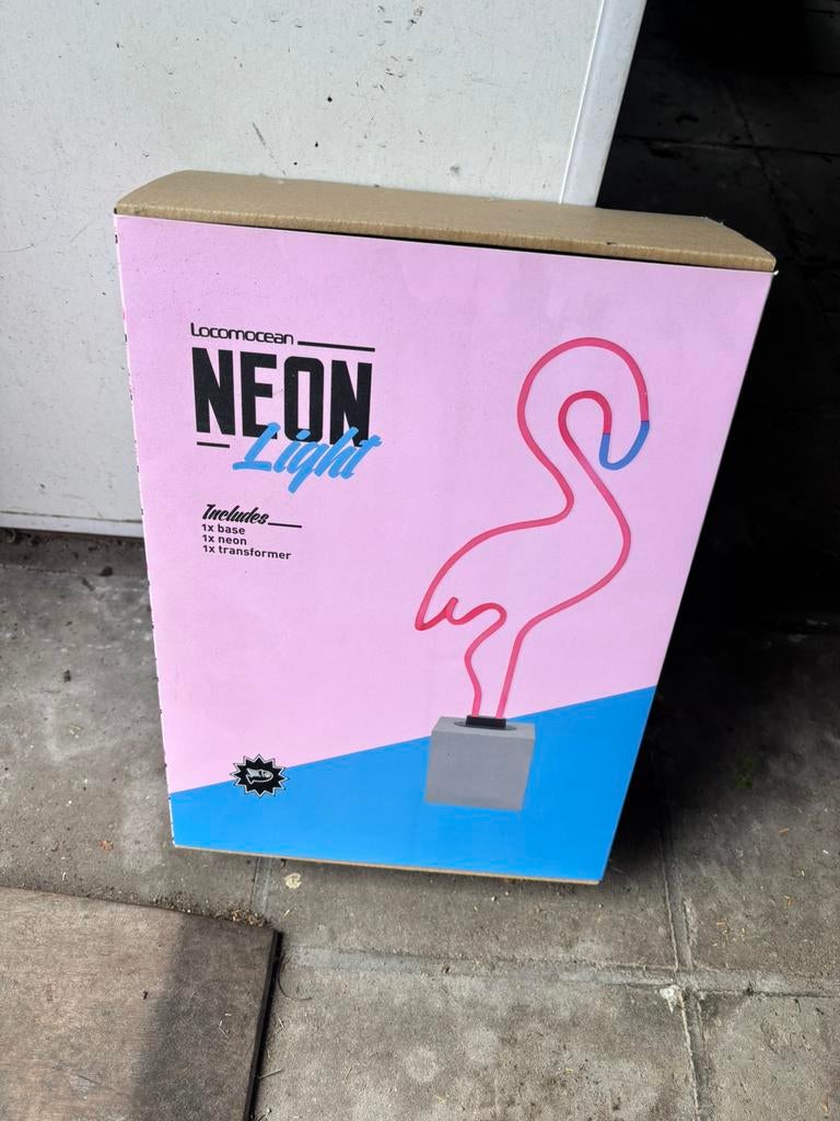 Neon flamingotafellamp, Huis en Inrichting, Ophalen of Verzenden, Nieuw