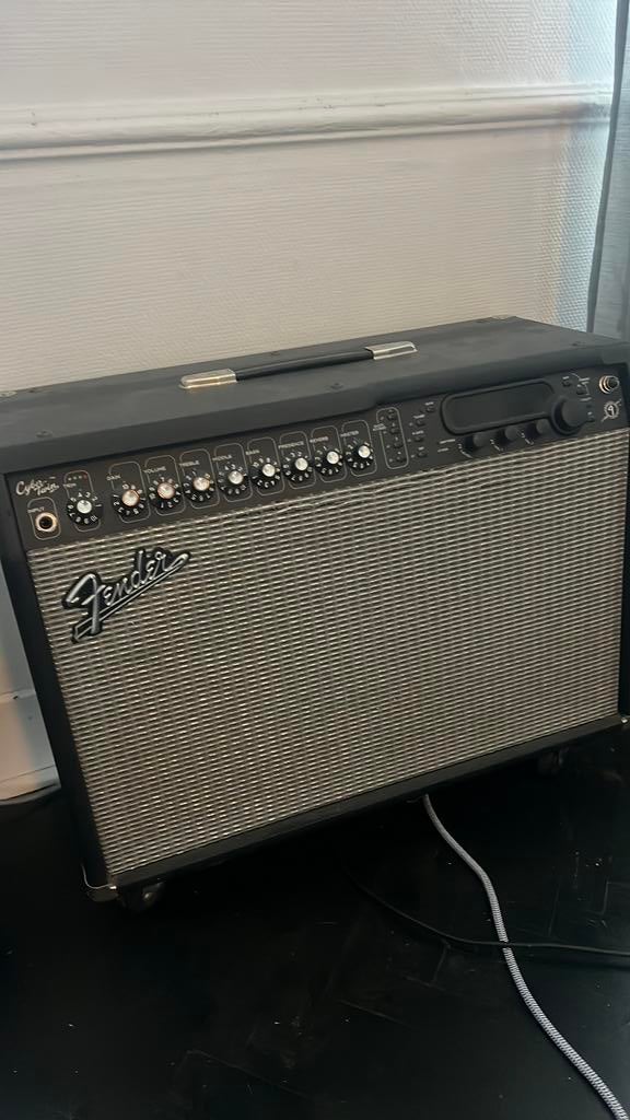Fender cyber twin, Enlèvement, Comme neuf