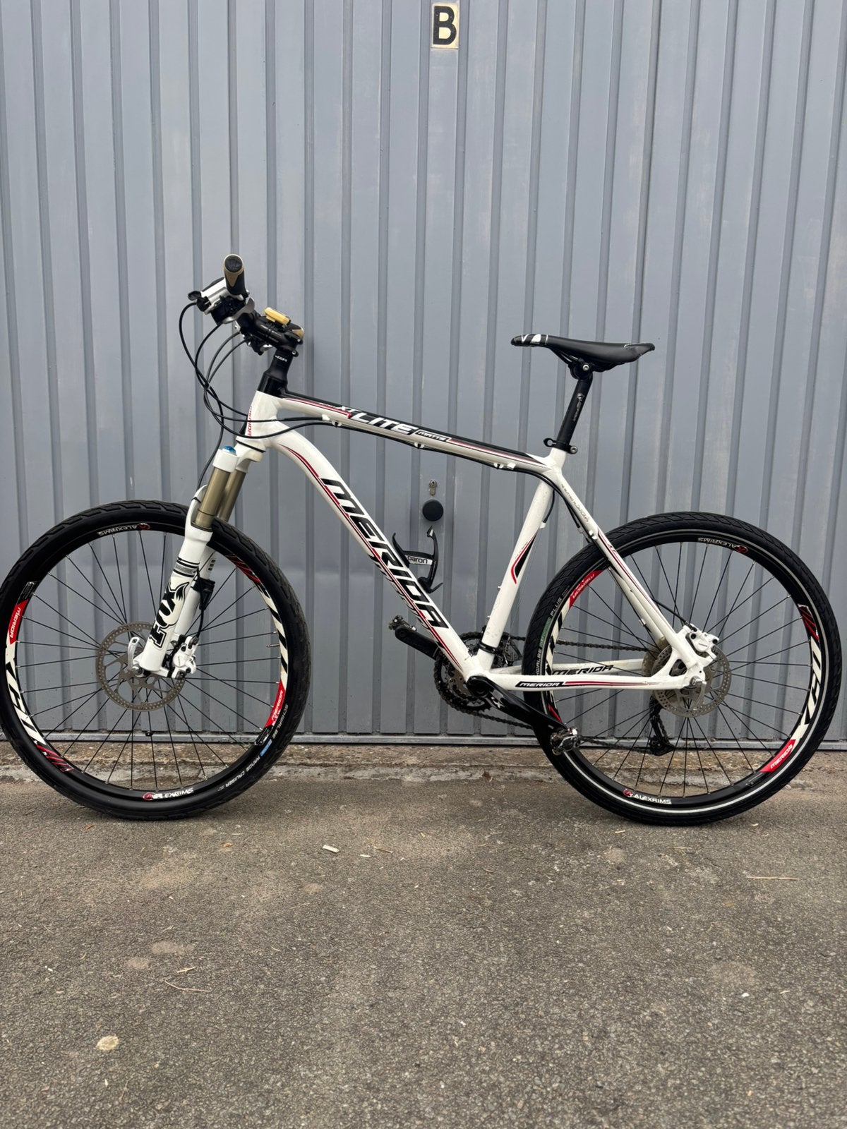 Vélo de montagne en aluminium Merida - Édition XT, Vélos & Vélomoteurs, Vélos | Hommes | Vélos de sport & Vélo de randonnée, Enlèvement ou Envoi