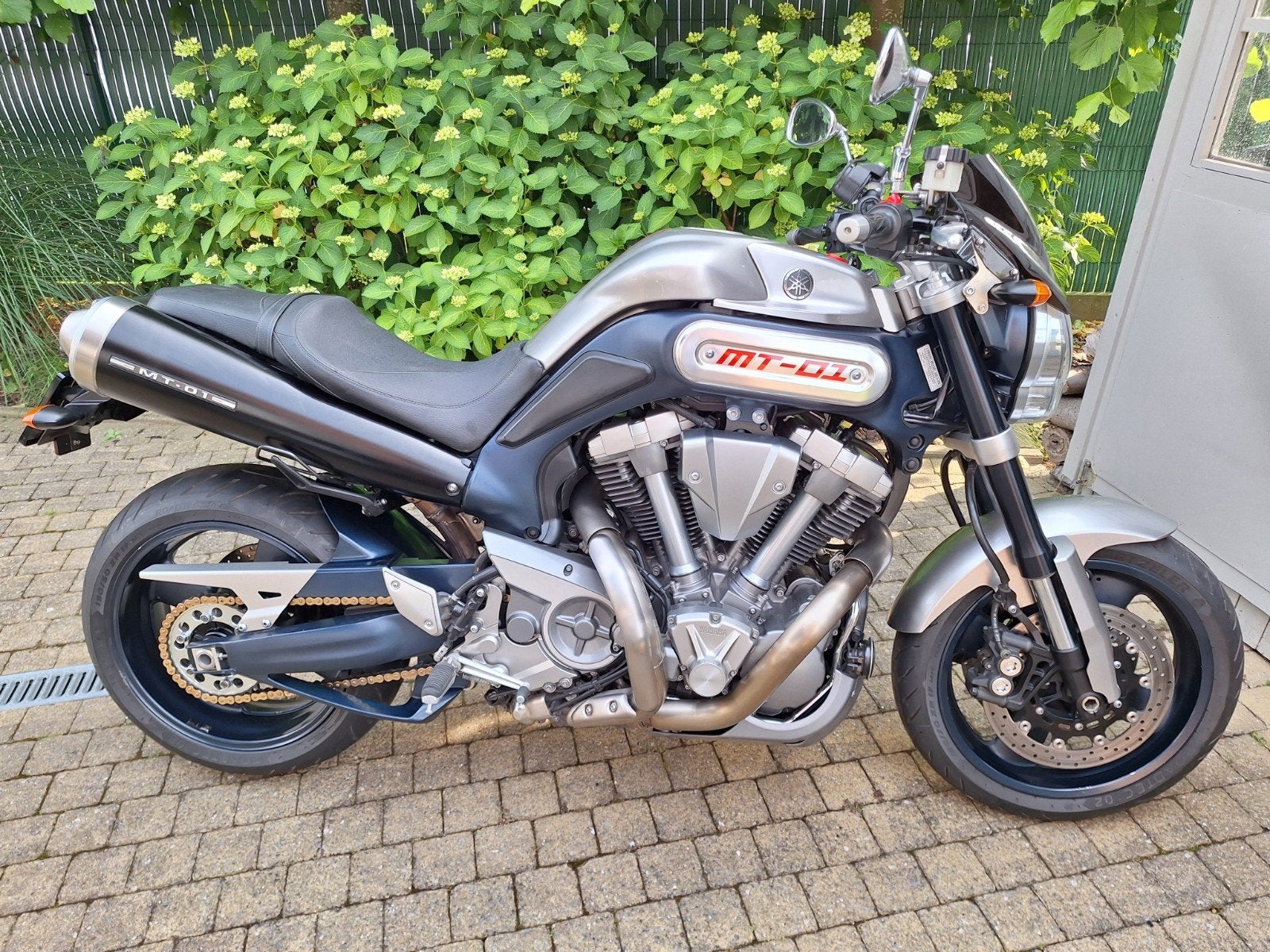 yamaha MT01, Motos, Particulier