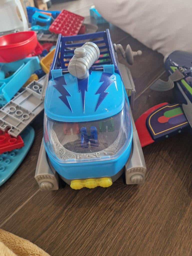 Pj mask truck, Ophalen