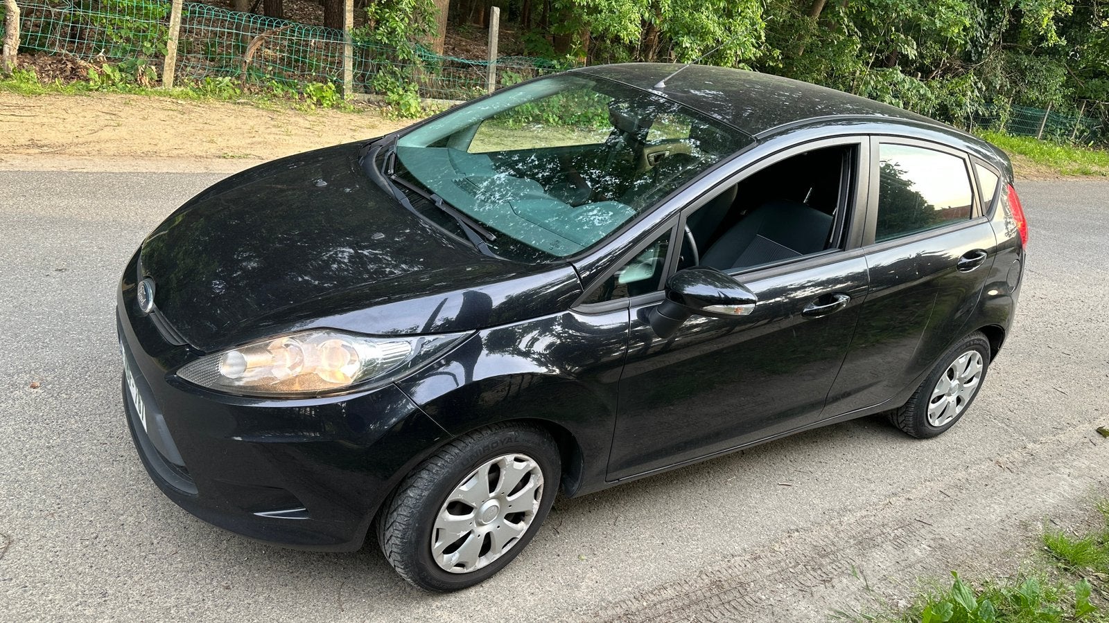 Ford fiesta 1.6 Dièsel prête à être immatriculée., Euro 5, Boîte manuelle, Particulier, Fiësta
