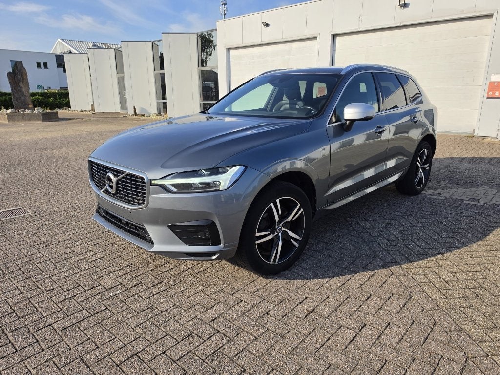 VOLVO XC60  R DESIGN. 4x4, Auto's, 4 cilinders, Parkeerassistent, Bedrijf, 140 kW