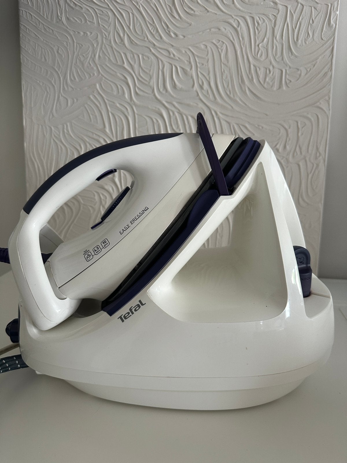 Tefal GV5245 Easy Pressing stoomstrijkijzer, Elektronische apparatuur, Strijkijzers en Strijkplanken, Gebruikt, Strijkijzer met snoer