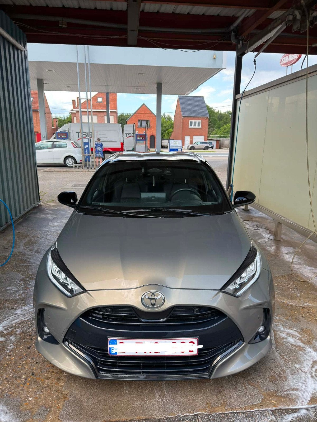 Toyota Yaris 2024 hybrid 1.5 CVT style, Autos, Toyota, 1140 kg, Achat, Euro 6, Noir