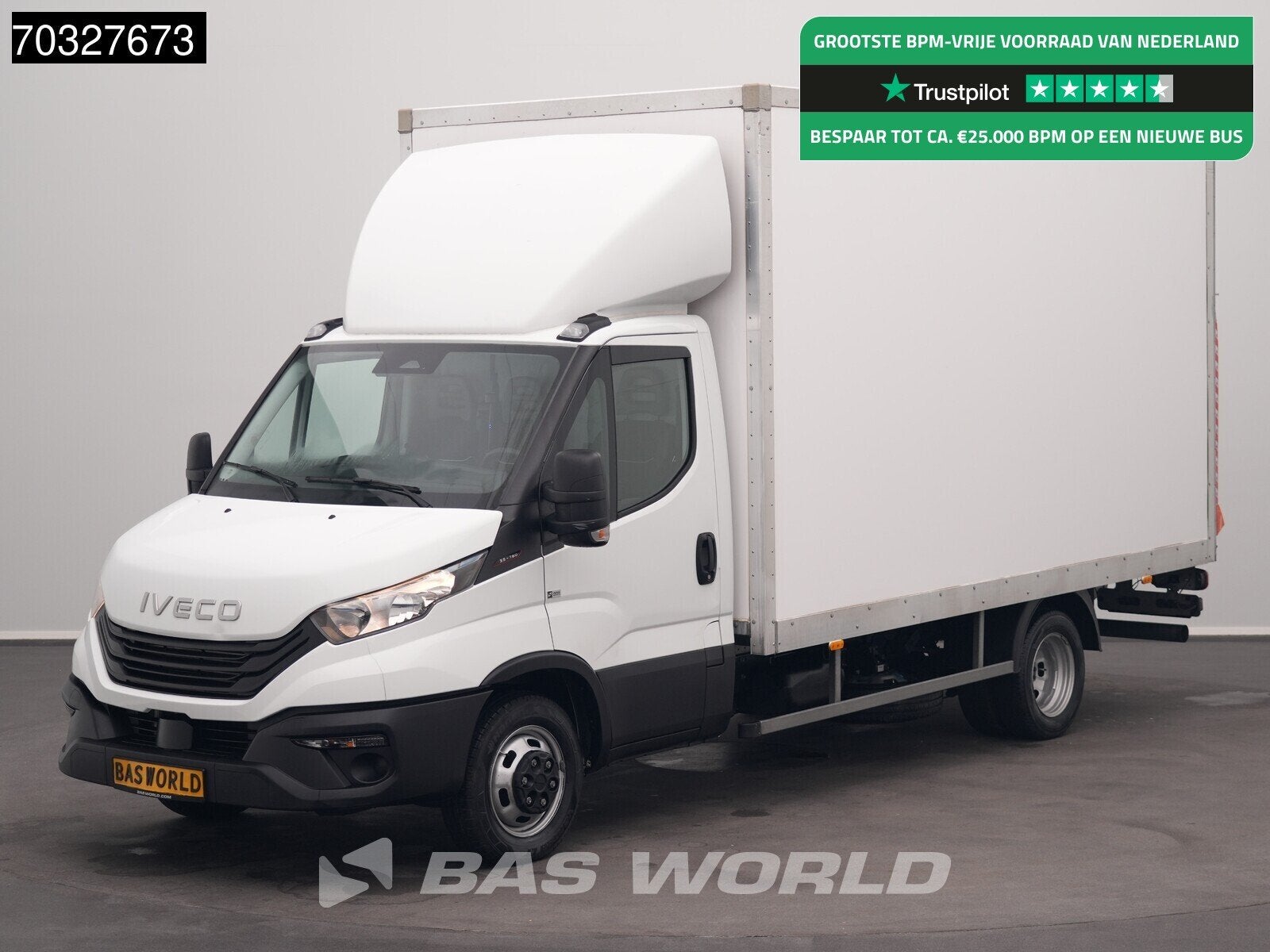 Iveco Daily 35C16 3.0L Laadklep NEW MODEL Dubbellucht 160PK, Auto's, Bestelwagens en Lichte vracht, Stof, Gebruikt, Euro 6, 4 cilinders