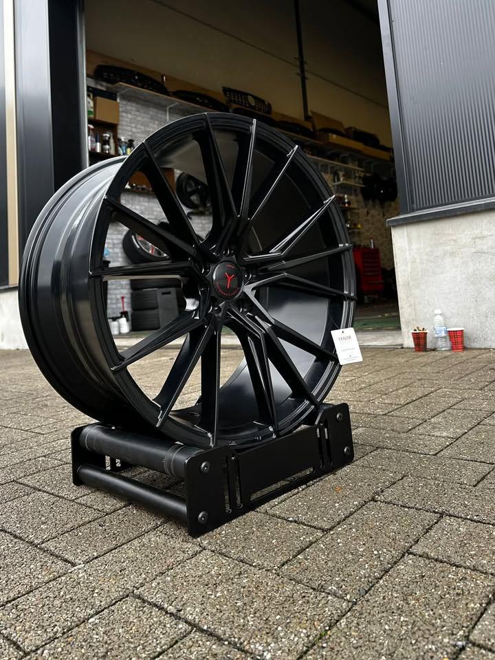 5x112 Deep Concave Breedset 20 inch 1399€ bmw Mercedes, Enlèvement, Neuf, BMW