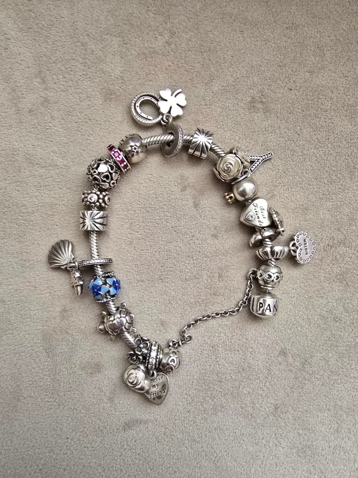 Magnifique bracelet Pandora chargé de charms en argent 925 J, Argent, Argent