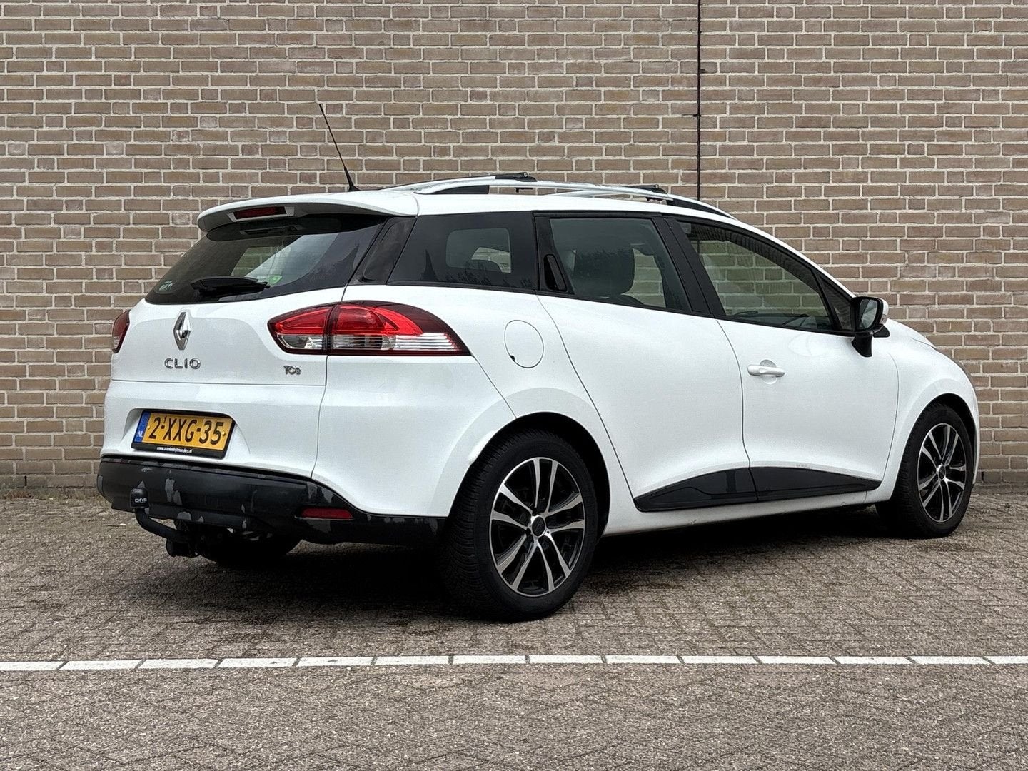 Renault Clio Estate 0.9 TCe Expression | Airco | Cruise | Tr, Auto's, Renault, Start-stop-systeem, Wit, Bedrijf, 104 g/km