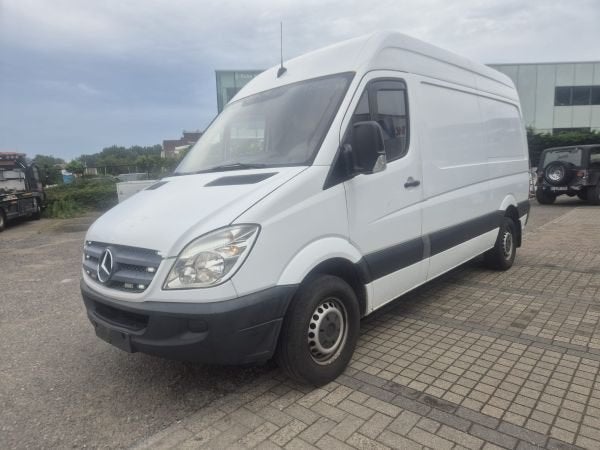 Mercedes BENZ SPRINTER- BJ 2012, 94 kW, Euro 5, 4 cilinders, Wit