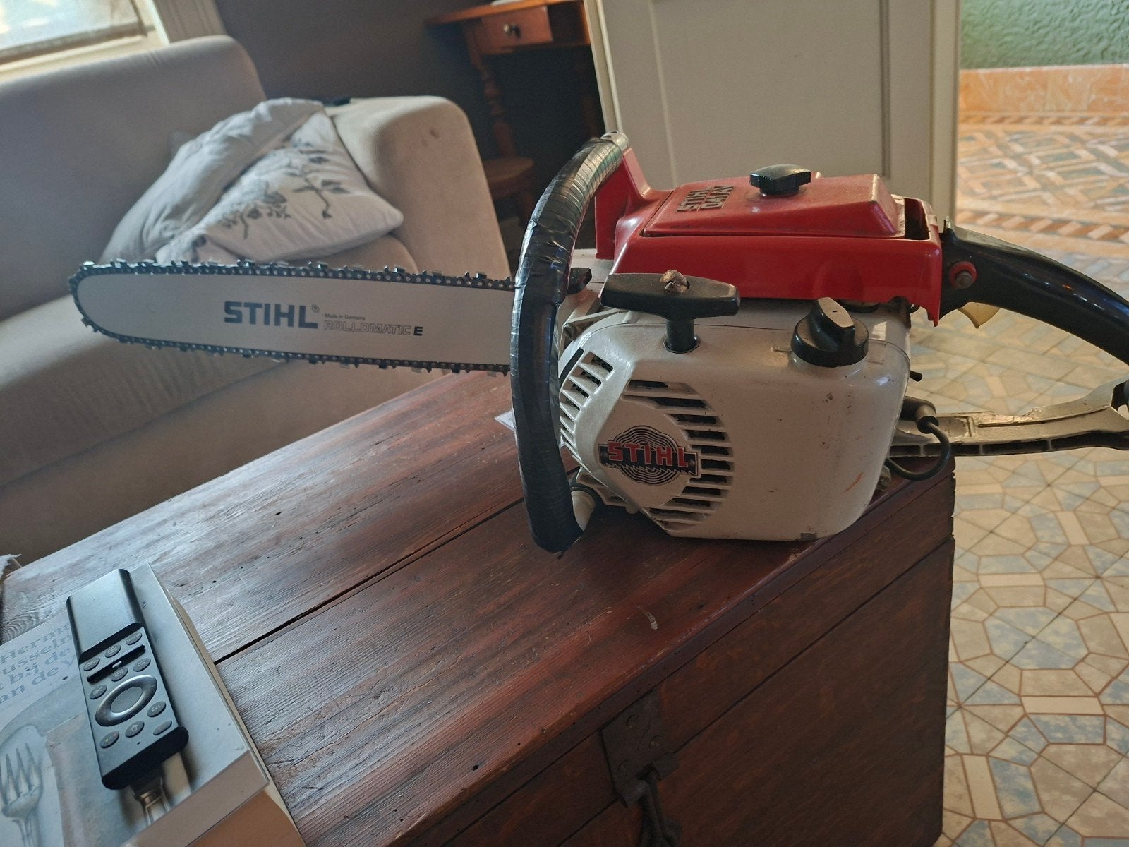 Stihl 041 av in zeer goede staat ( nieuw blad en ketting ), Ophalen
