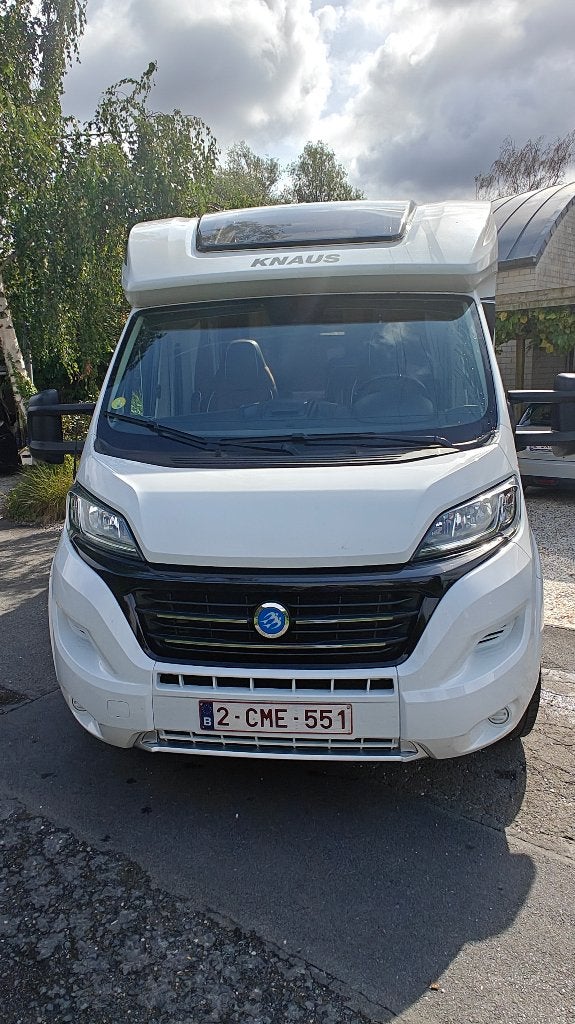 Knaus TI 150 PK Platinum Selection, Siège de train, Fiat, Boîte manuelle, Marchepied électrique