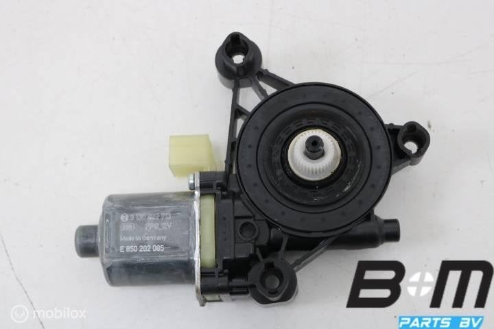 Raammotor linksachter Audi S3 8V FL 5Q0959801, Utilisé