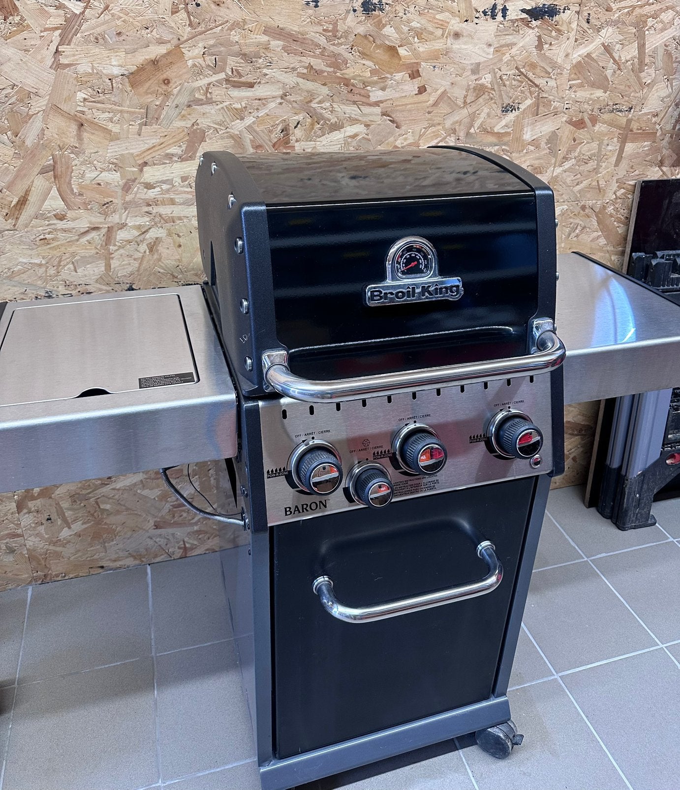 Broil King Baron BBQ, Tuin en Terras, Gasbarbecues, Ophalen, Zo goed als nieuw