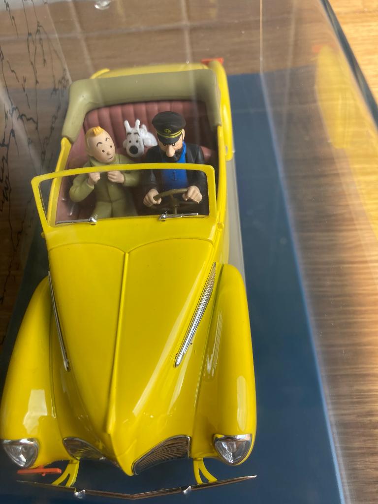Tintin - voiture 1/24 capitaine Haddock, Ophalen, Kuifje, Zo goed als nieuw