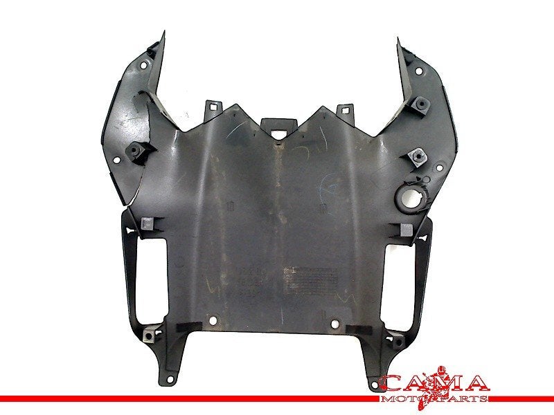 QUEUE DE CARENAGE CENTRE YZF R6 2008-2013 (YZF-R6 13S 1JS), Motos, Dhr. S. di Majo, Utilisé, Info@cama-motorparts.nl, P.J. Troelstraweg 8 8
3144 CX  MAASSLUIS, NL