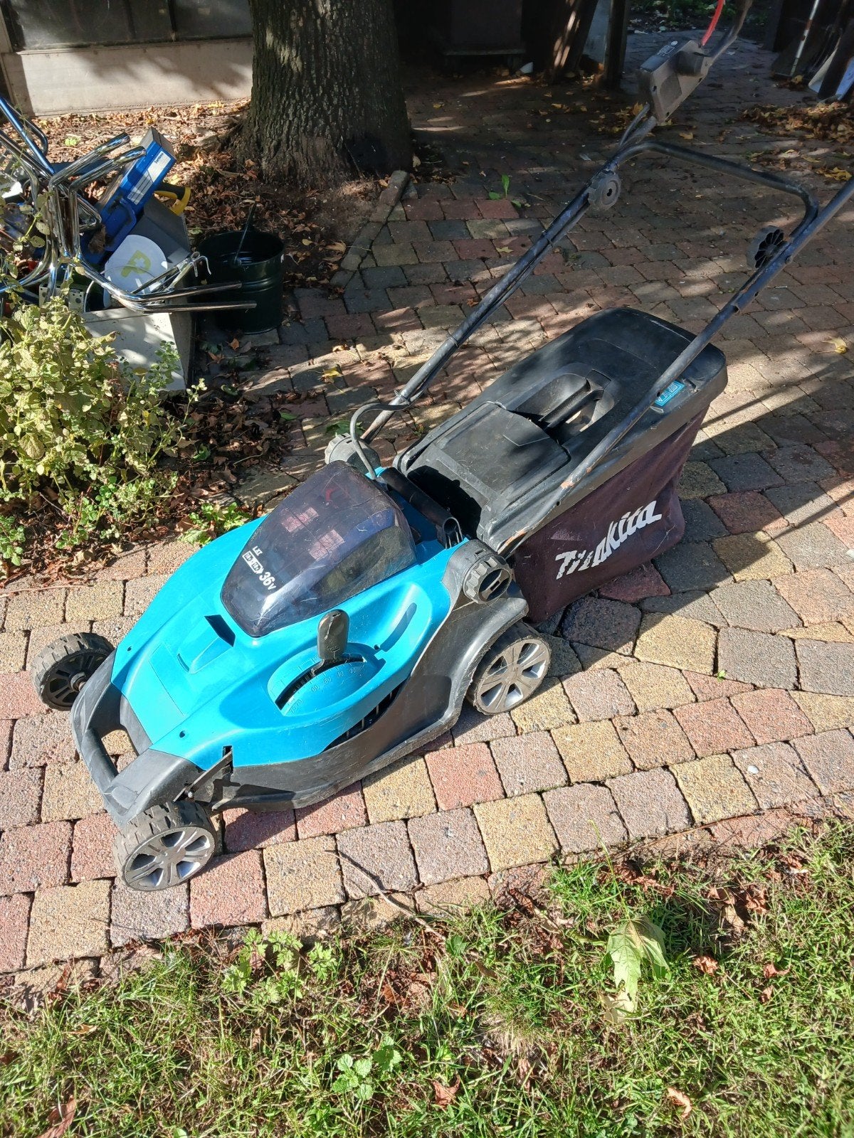 makita accu grasmaaier, Tuin en Terras, Ophalen