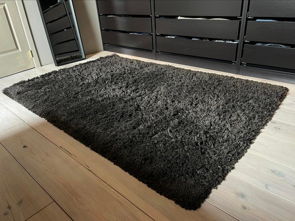 Tapis IKEA CASER – 133 x 195 cm – Poils longs brun foncé, 100 tot 150 cm, Bruin, Zo goed als nieuw, 150 tot 200 cm