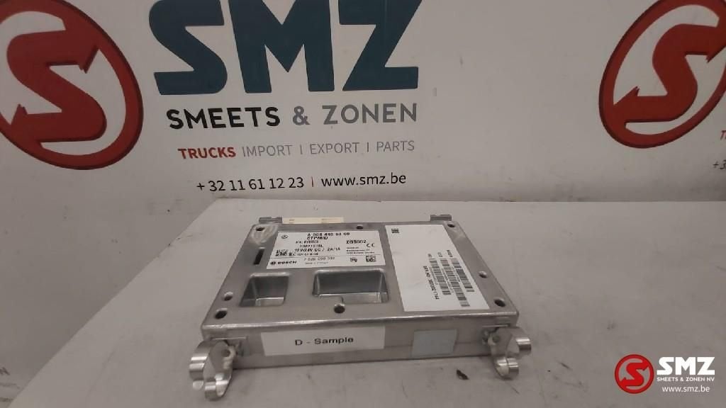 Occ Ecu telematic CTPMID, Utilisé, Mercedes-Benz, Électronique et Câbles