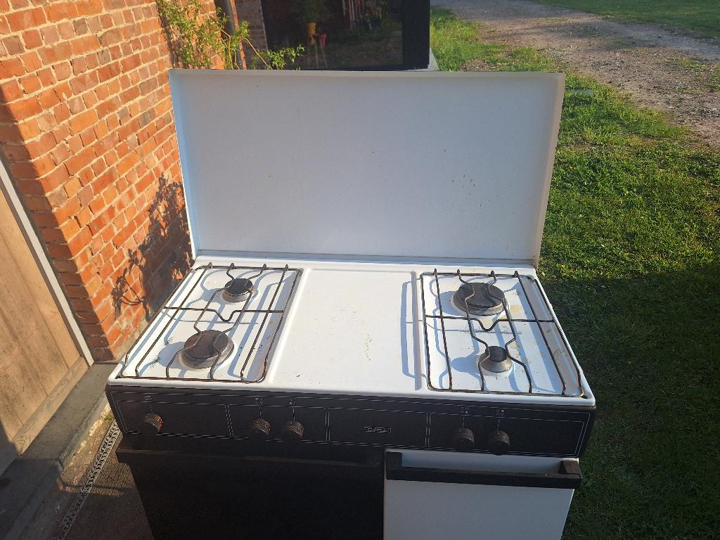 Gas fornuis, Elektronische apparatuur, Ophalen, Gebruikt, Hete lucht, 4 kookzones