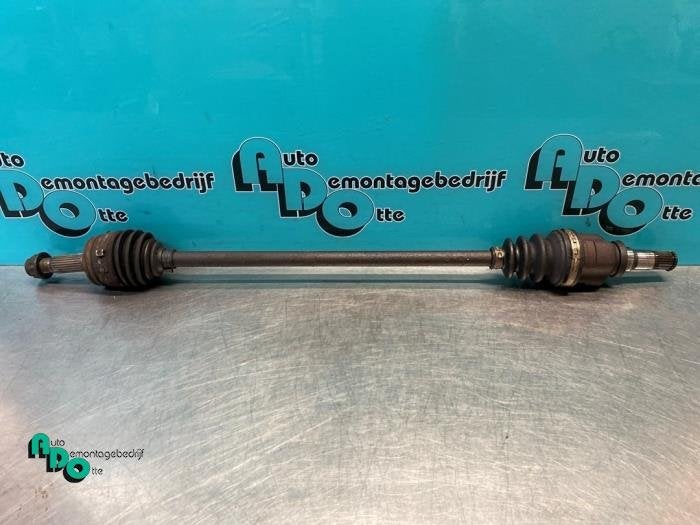 Arbre de transmission avant droit d'un Toyota Aygo (Aygo 08-, -, 3 mois de garantie, Toyota, Utilisé