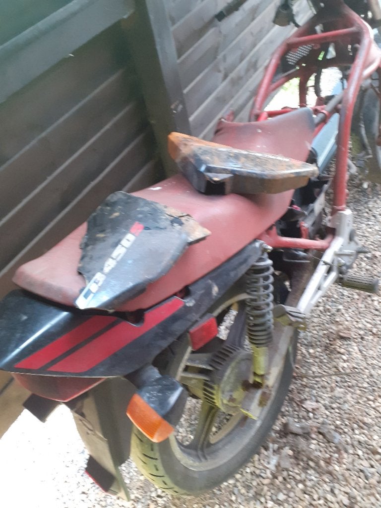Honda CB 450 S  schuurvondst, Enlèvement, Utilisé