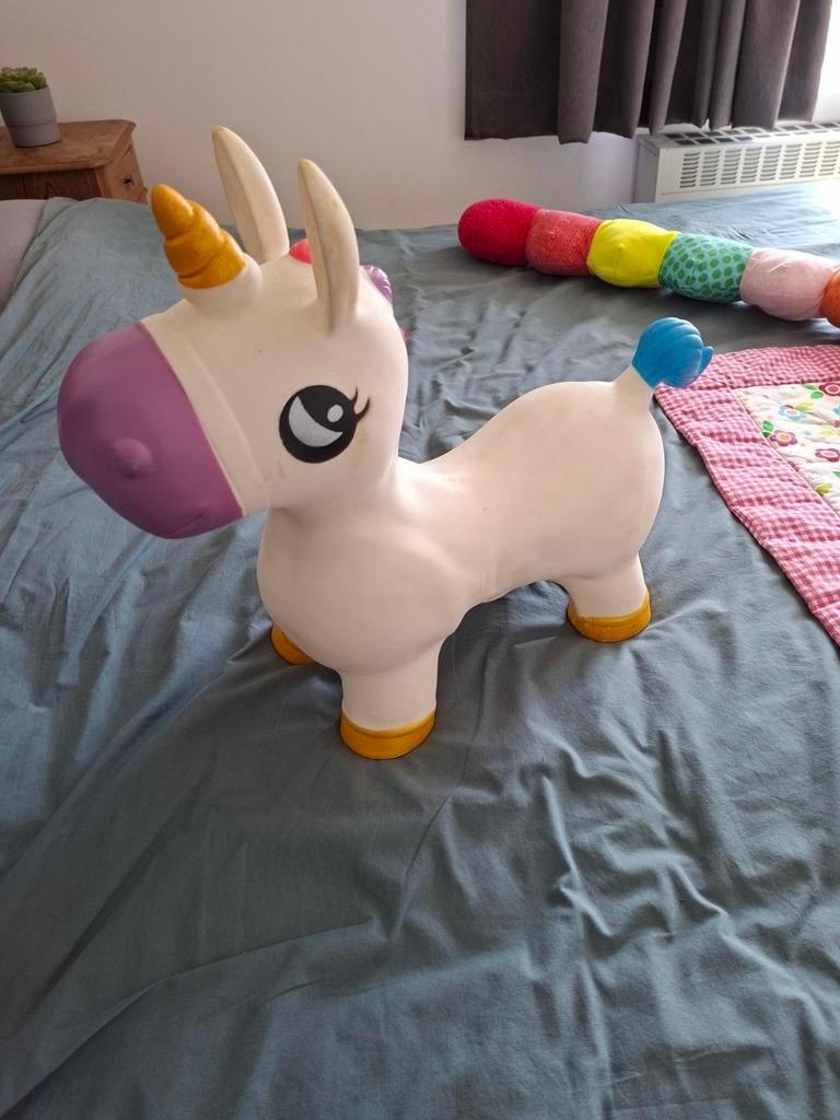 Unicorn springdier, Ophalen, Gebruikt
