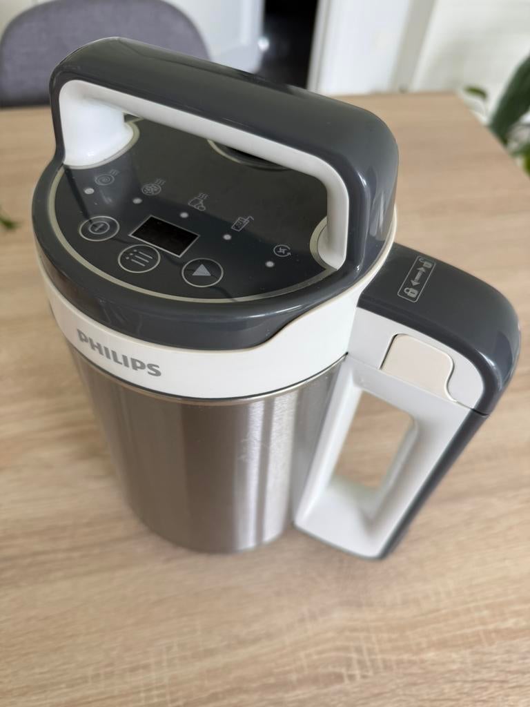Philips Verwarmde blender en soepmaker HR2202, Ophalen, Gebruikt