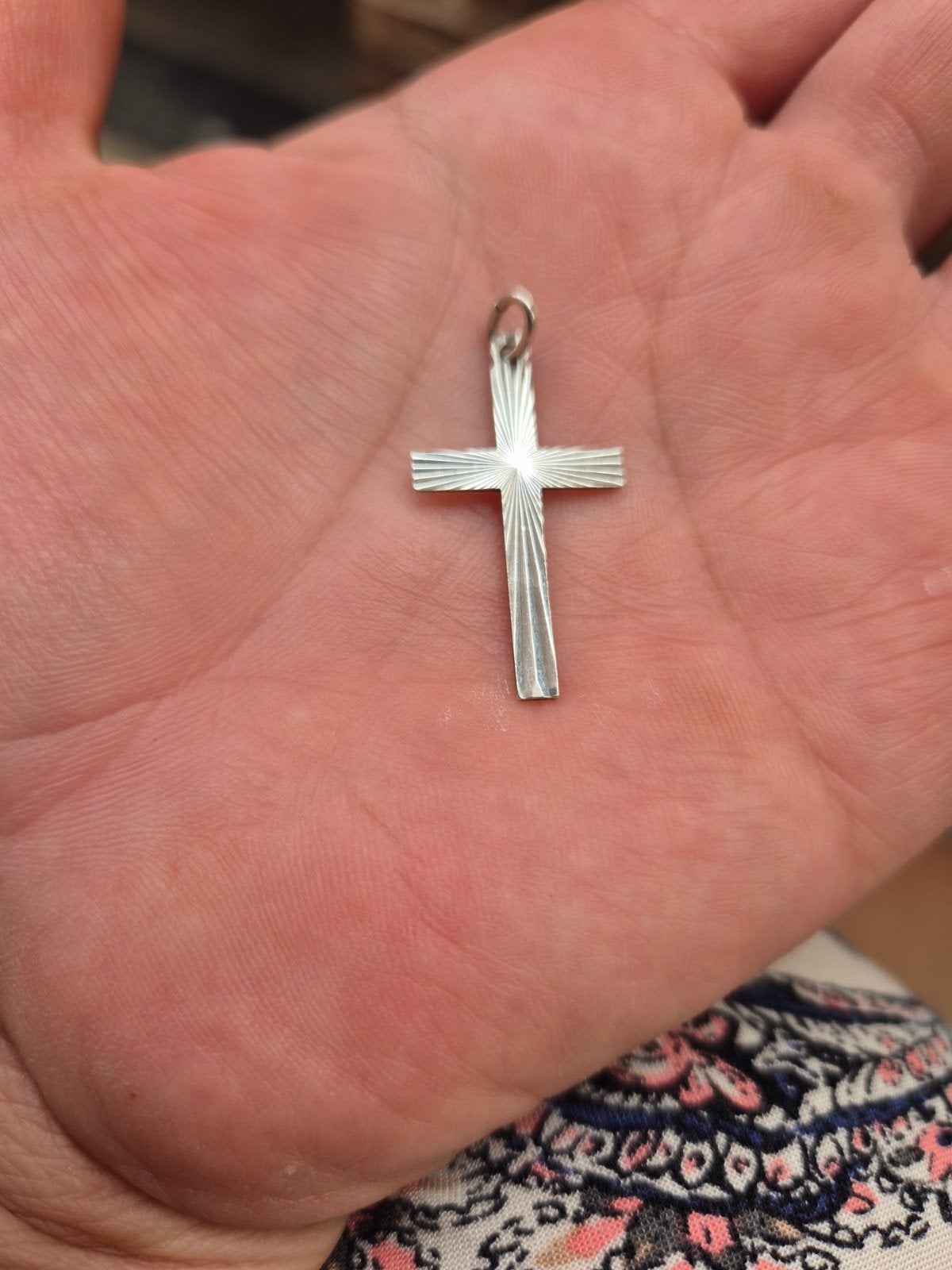 Vintage zilveren geëtste kruis ketting hangertje 925 stempel, Enlèvement ou Envoi