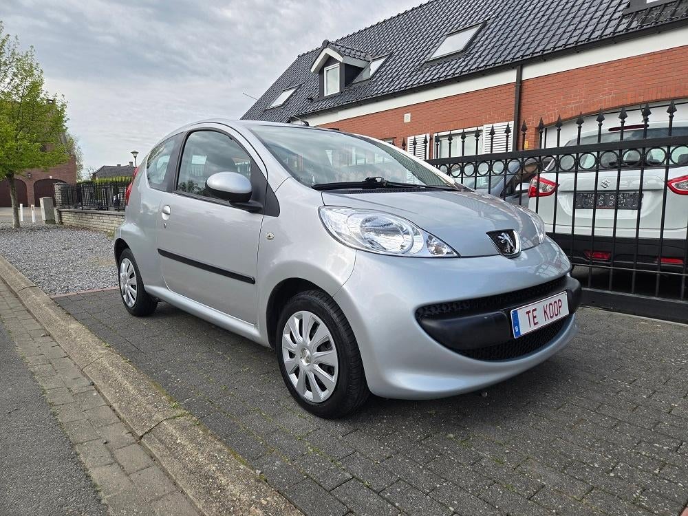 Peugeot 107 Automaat, 4 zetels, Stof, 50 kW, 109 g/km