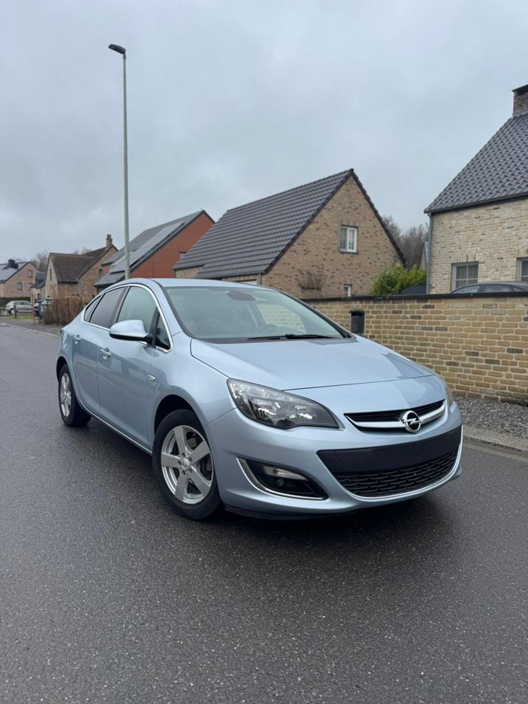 Opel Astra Sport, Achat, Entreprise, Boîte manuelle, 5 portes