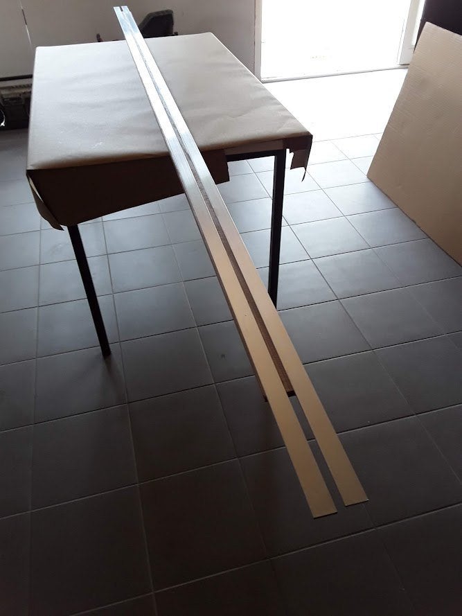 Aluminium lat 30mm x 4mm dik  2 stuks x 300cm lang nieuw, Bricolage & Construction, Métaux, Enlèvement, Neuf, Aluminium
