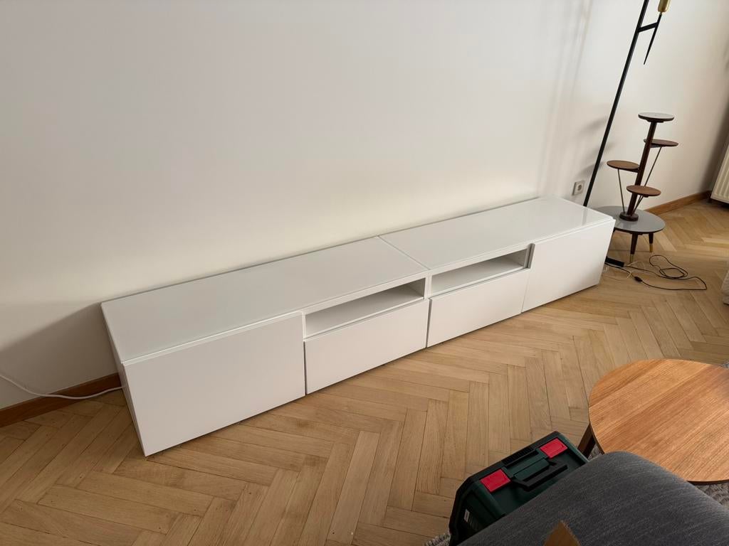 Ikea BESTA tv-meubel (glazen bovenkant), Ophalen, Gebruikt, Glas, 200 cm of meer