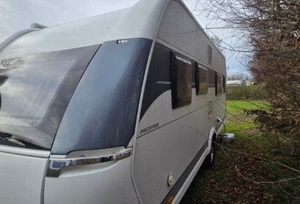 hobby prestige caravan 560, Caravans en Kamperen, Caravans, Particulier, Hordeur, Hobby