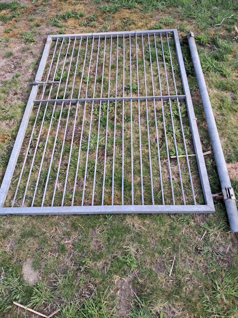 Gegalvaniseerde poort 1,37 x 2m, Tuin en Terras, Ophalen