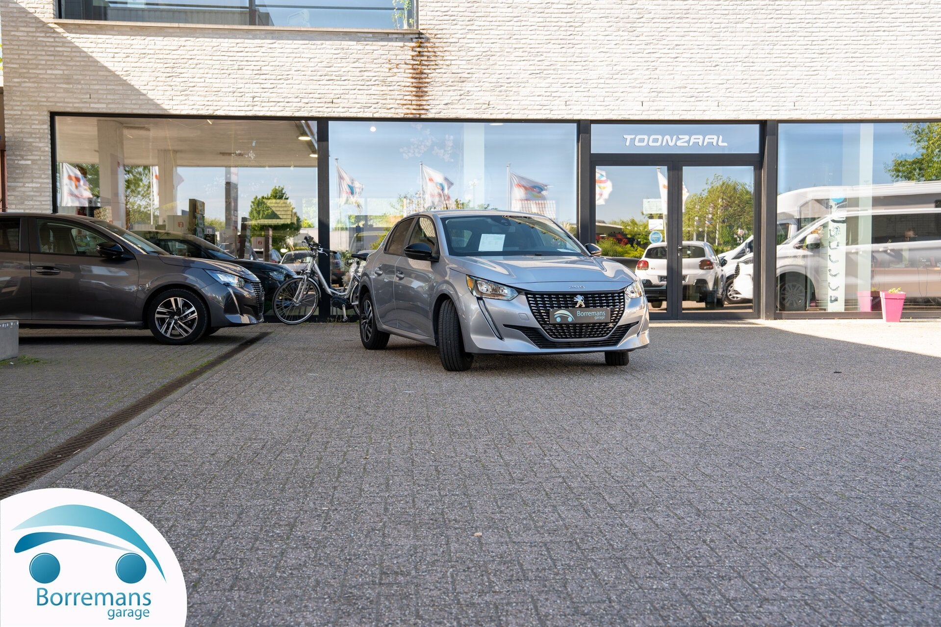 Peugeot 208 1.2 Benzine | Style | CarPlay | Navi | Cruise |, Auto's, Peugeot, 0 kg, USB, 75 pk, 1199 cc