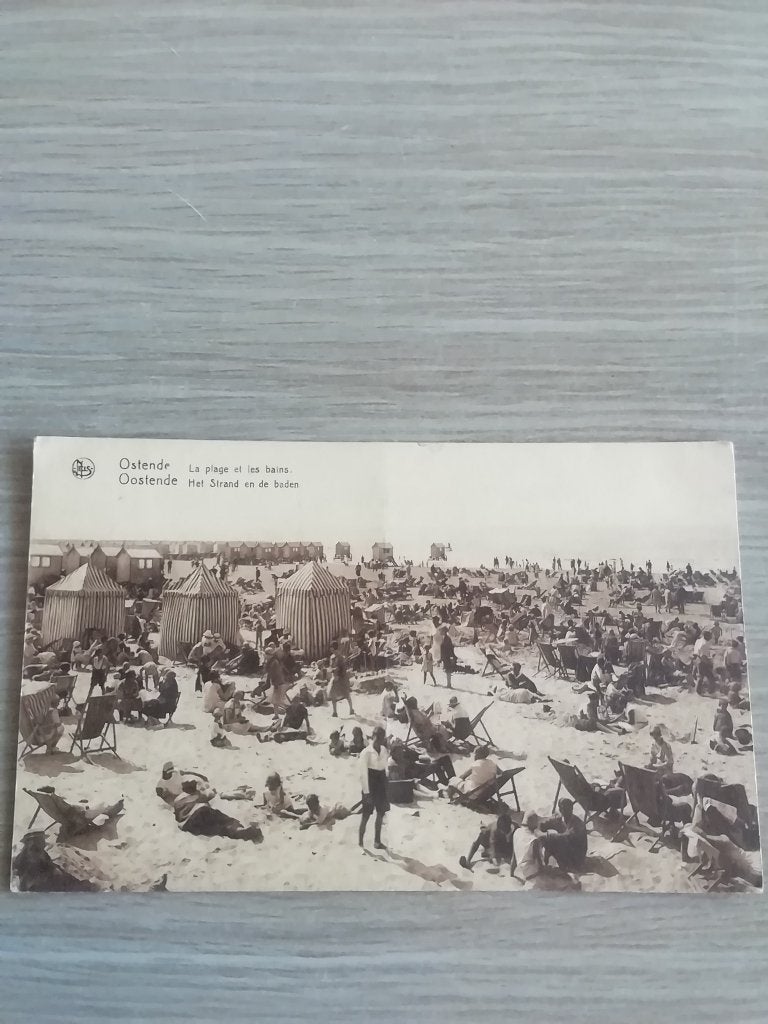 Postkaart Oostende het strand en de baden, Verzamelen, Ophalen of Verzenden