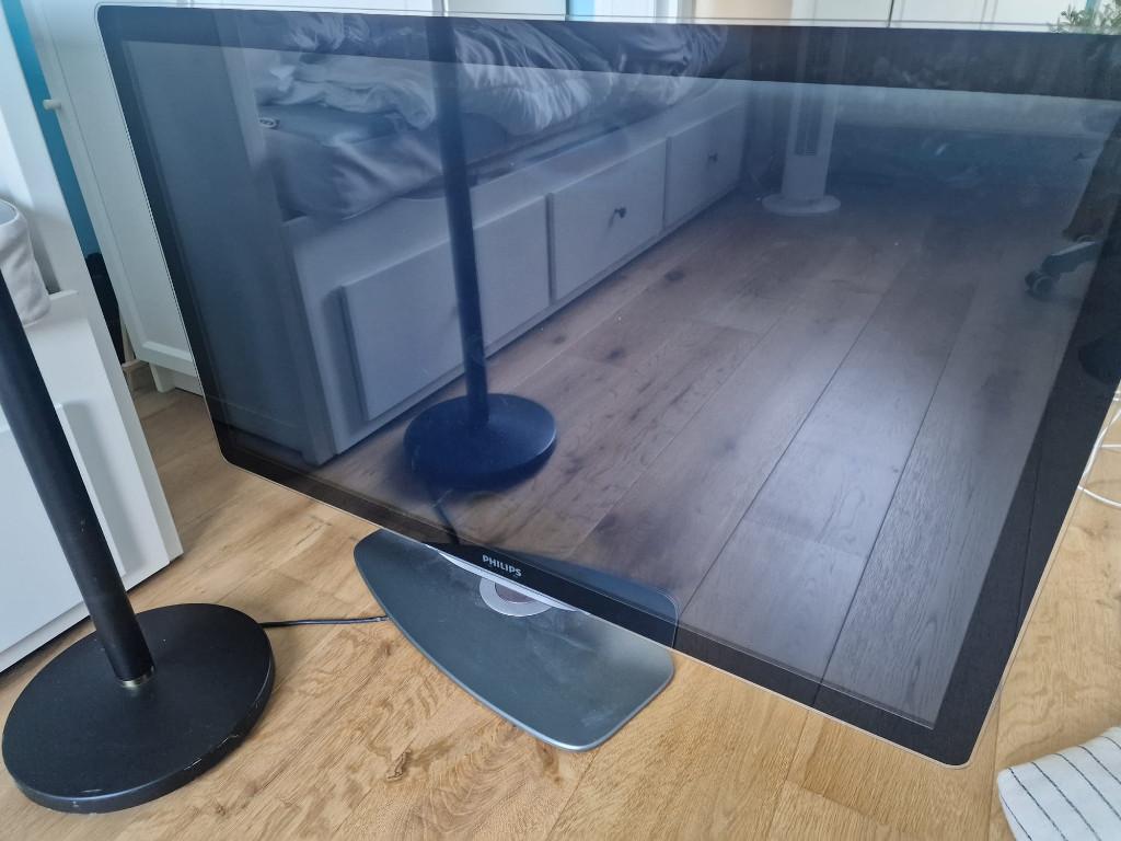 Philips flatscreen tv 117 cm in uitstekende staat, Ophalen, Philips, LED, Zo goed als nieuw