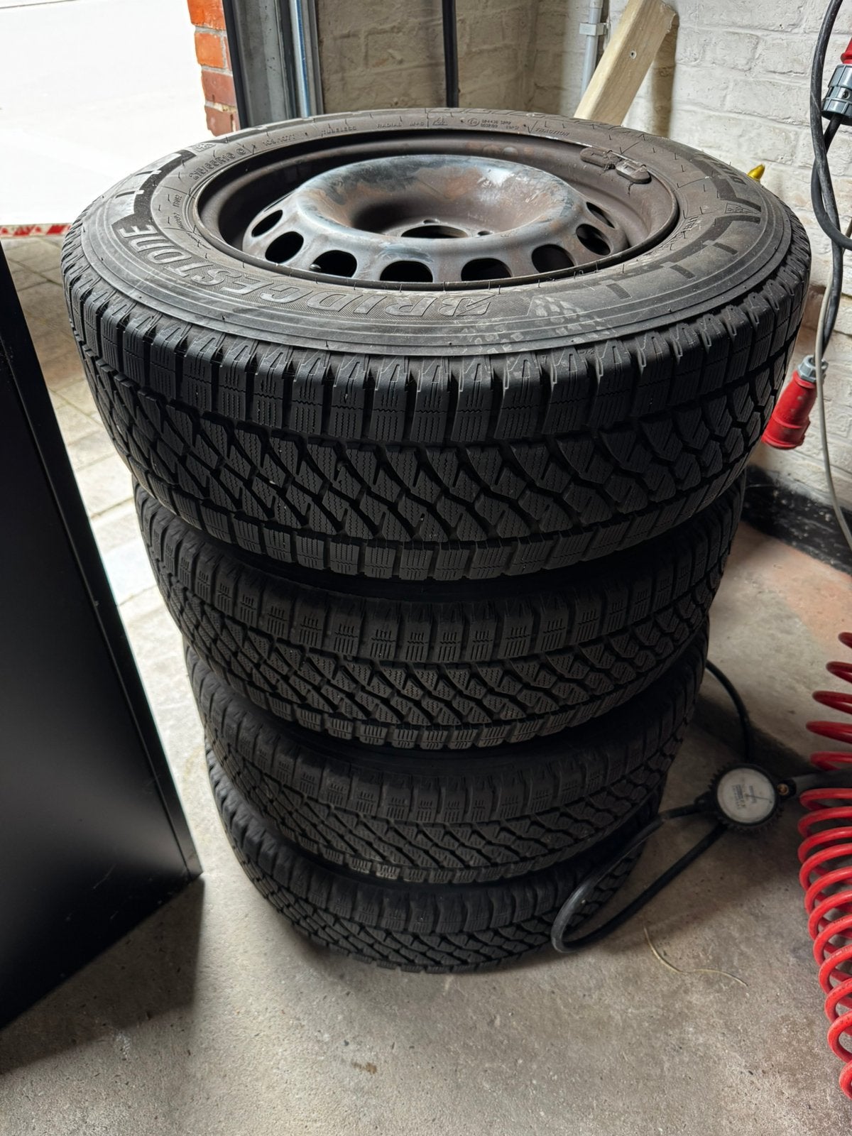 Winterbanden bridgestone met velg toyota proace, Ophalen, Zo goed als nieuw