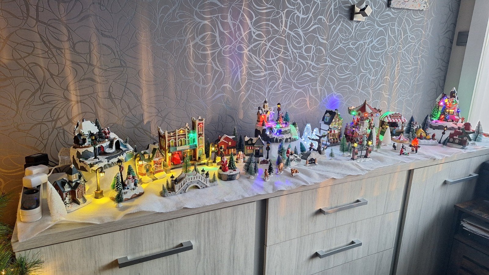 volledig kerstdorp, Ophalen