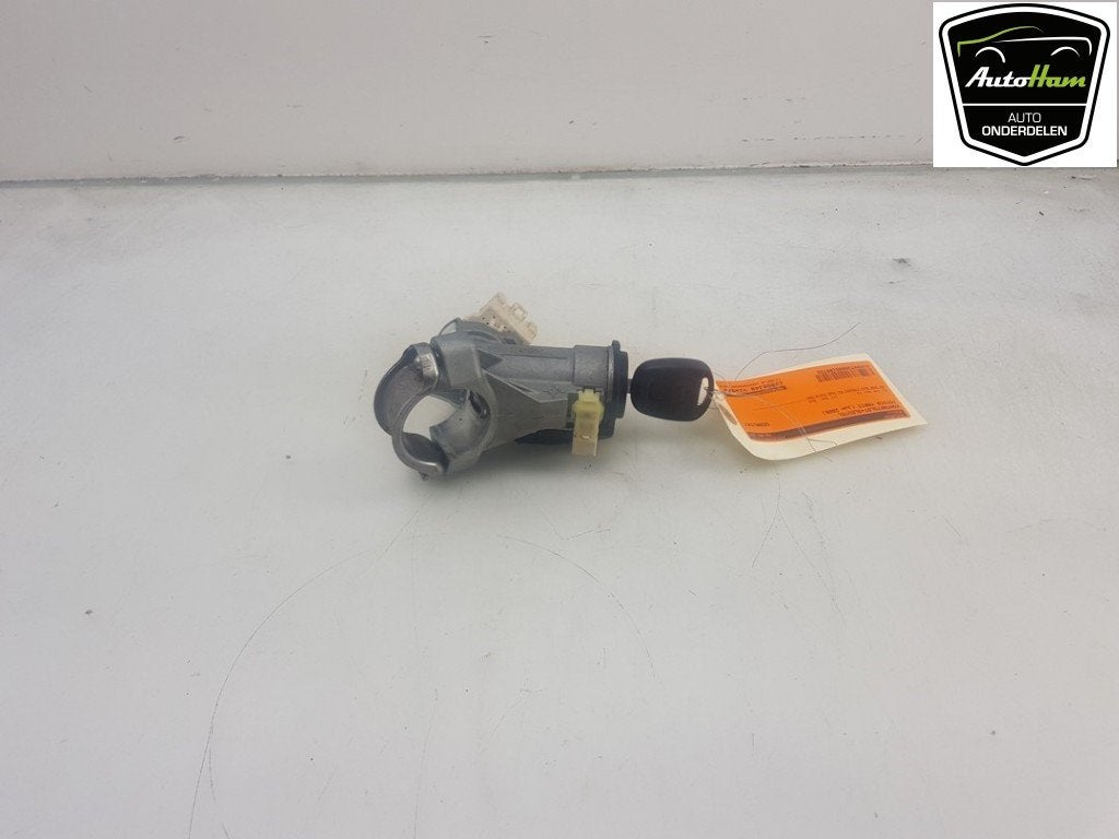 CONTACTSLOT + SLEUTEL Toyota Yaris II (P9) (01-2005/12-2014), Dhr. J. Ham, Gebruikt, Administratie@autoham.nl, Toyota