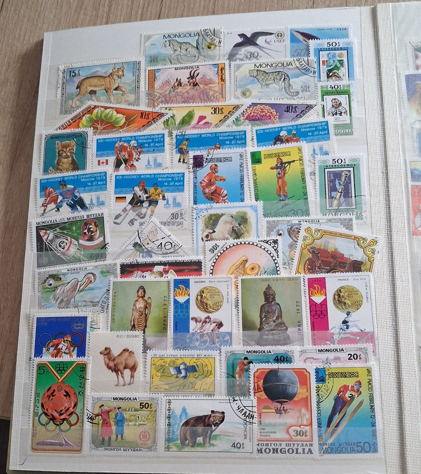 5 postzegelboeken, Ophalen