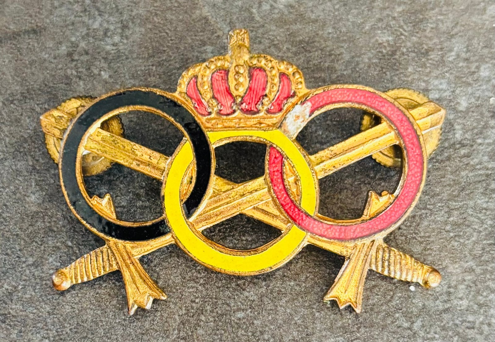 ABL baret embleem, Verzamelen, Ophalen of Verzenden, Gebruikt, Sport, Speldje of Pin