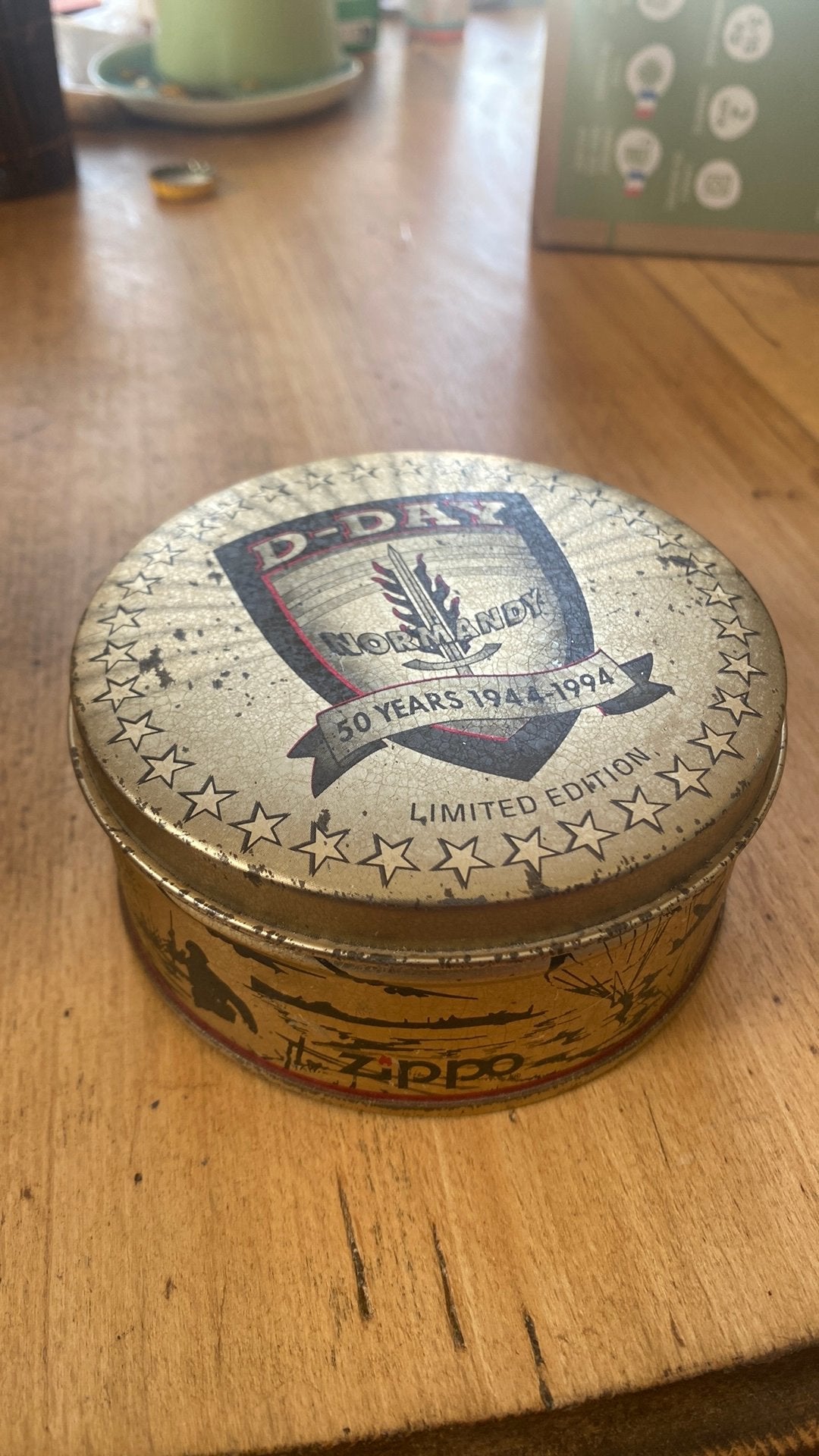 Boite Zippo D-Day 1944-1994 50th anniversary, Enlèvement ou Envoi