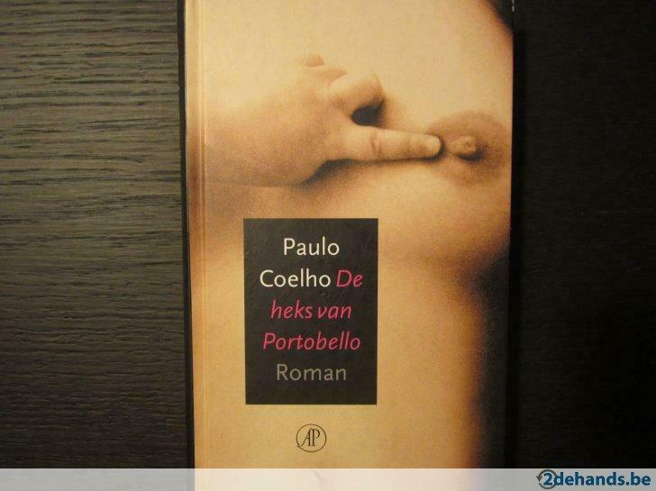 De heks van Portobello ( Paulo Coelho ), Ophalen of Verzenden, Gelezen